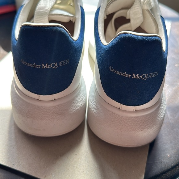 Lightly worn, worn once and never wore again. No box just the sneakers.Authentic - Picture 2 of 9